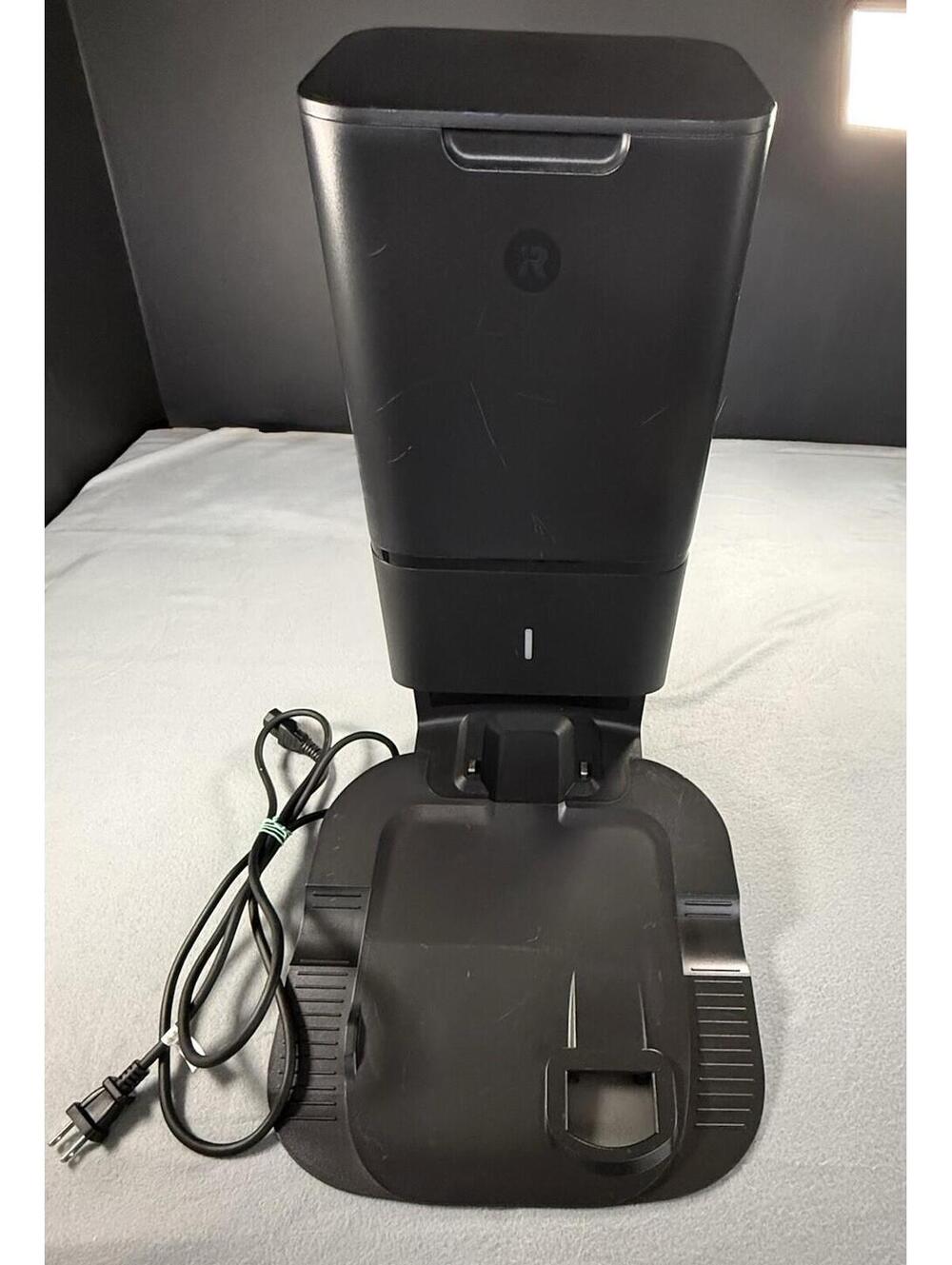 iRobot Roomba i7 Automatic Disposal Base ADE-N1 for Floor Vacuum Cleaner Robot
